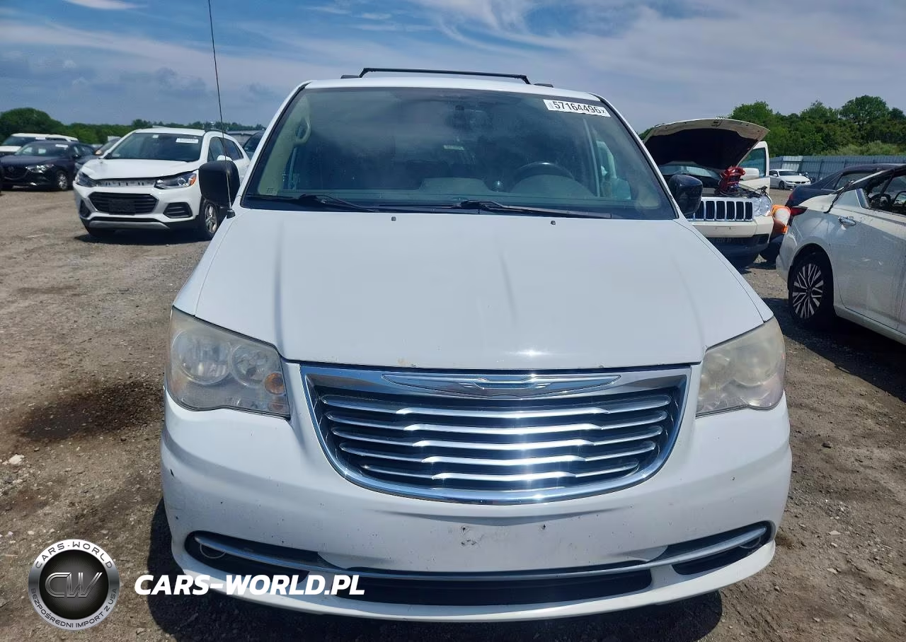 2014 Chrysler Town & Country Touring VIN:2C4RC1BG6ER317499 - 5