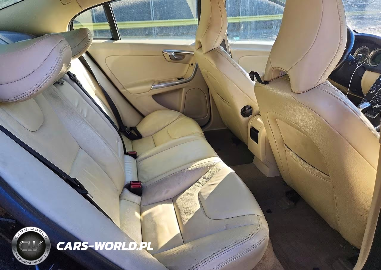 2013 Volvo S60 T5 VIN:YV1612FH3D2209267 - 10