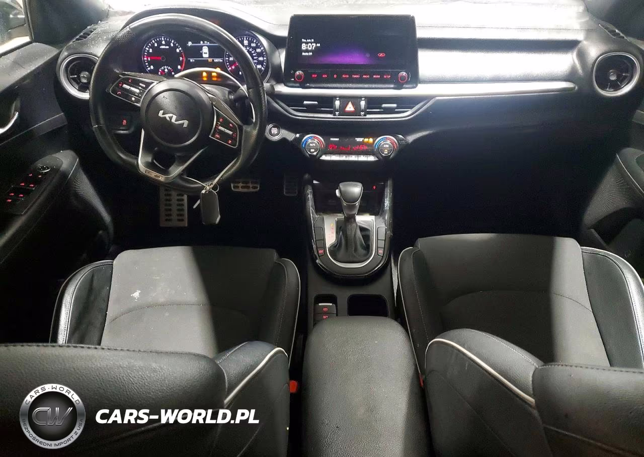 2023 Kia Forte Gt Line VIN:3KPF54AD8PE524003 - 8