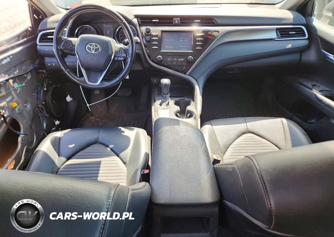 2018 Toyota Camry Se VIN:4T1B11HK7JU611747 - 8