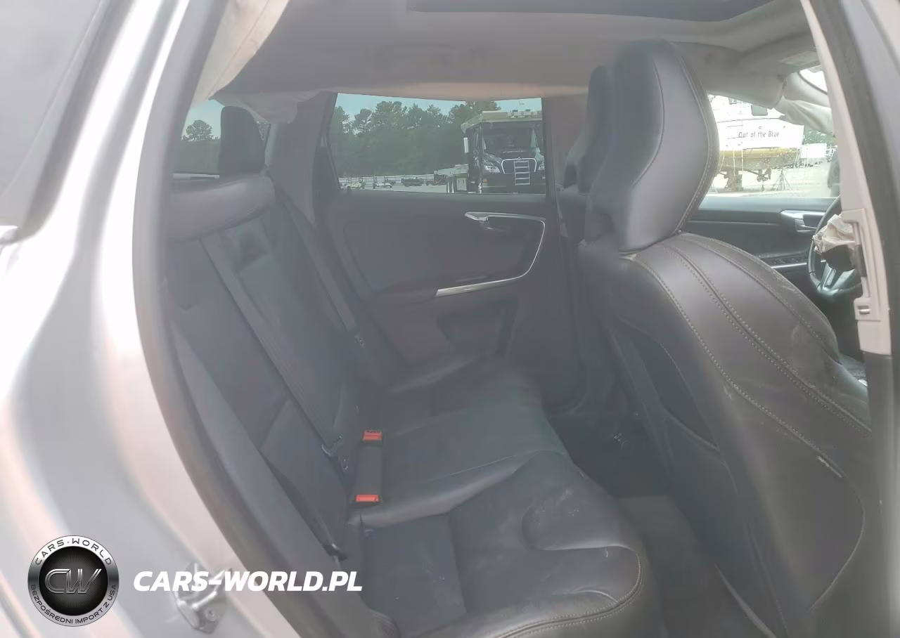 2017 Volvo Xc60 T6 Dynamic VIN:YV449MRR2H2131685 - 10