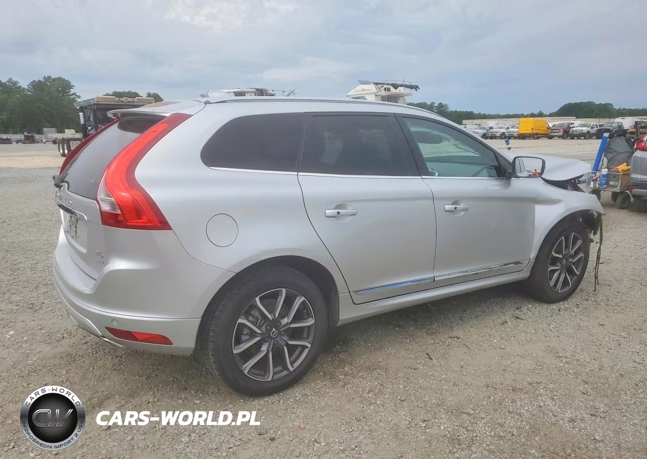 2017 Volvo Xc60 T6 Dynamic VIN:YV449MRR2H2131685 - 3