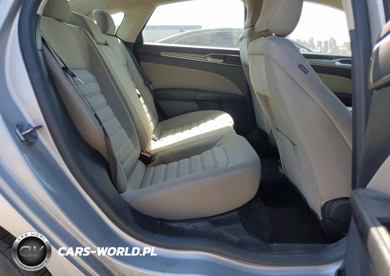 2017 Ford Fusion S VIN:3FA6P0G76HR294000 - 10