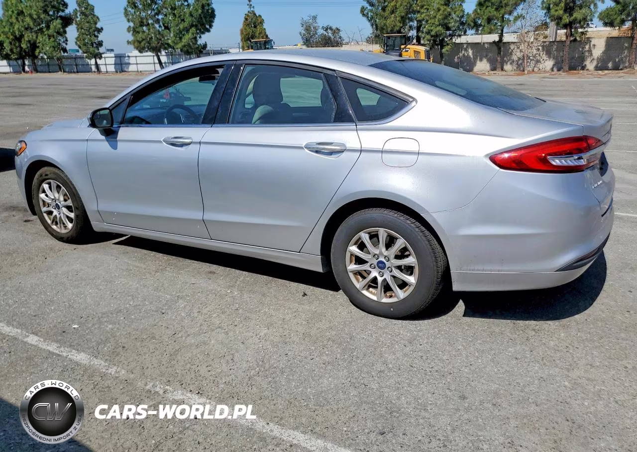 2017 Ford Fusion S VIN:3FA6P0G76HR294000 - 2