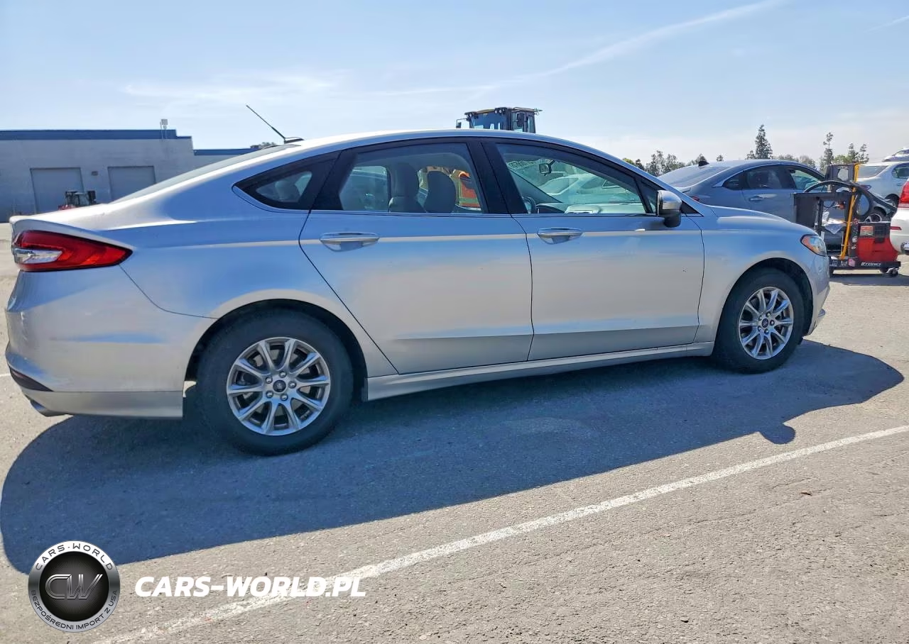 2017 Ford Fusion S VIN:3FA6P0G76HR294000 - 3