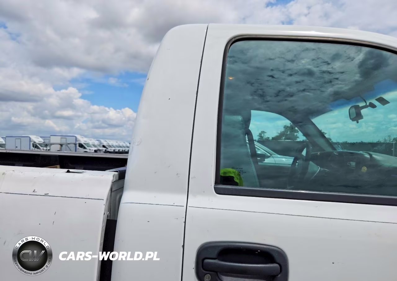 2007 GMC New Sierra C1500 Classic VIN:3GTEC14X27G208333 - 10