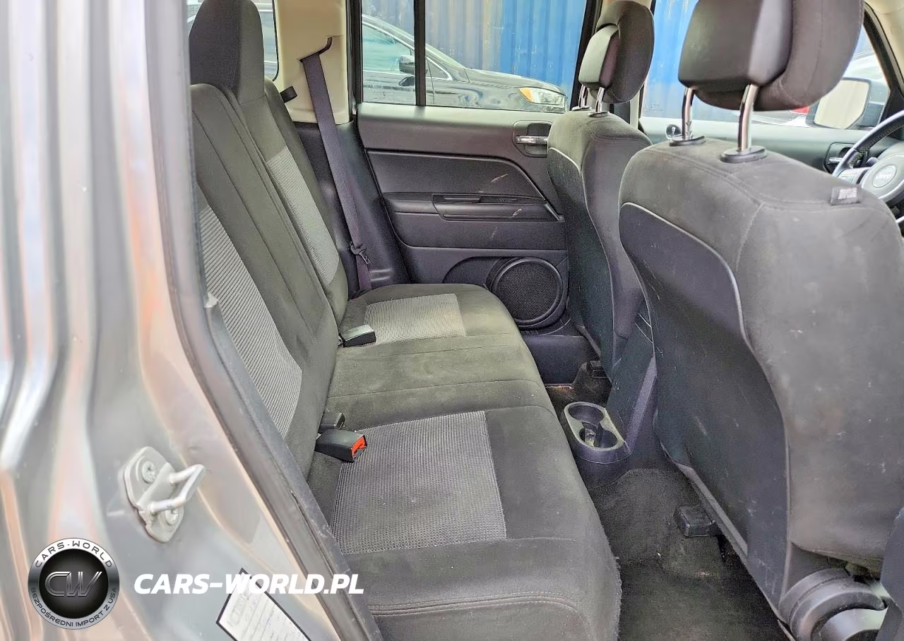 2017 Jeep Patriot Latitude VIN:1C4NJPFB5HD183713 - 11