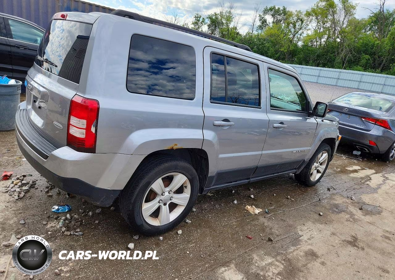2017 Jeep Patriot Latitude VIN:1C4NJPFB5HD183713 - 3