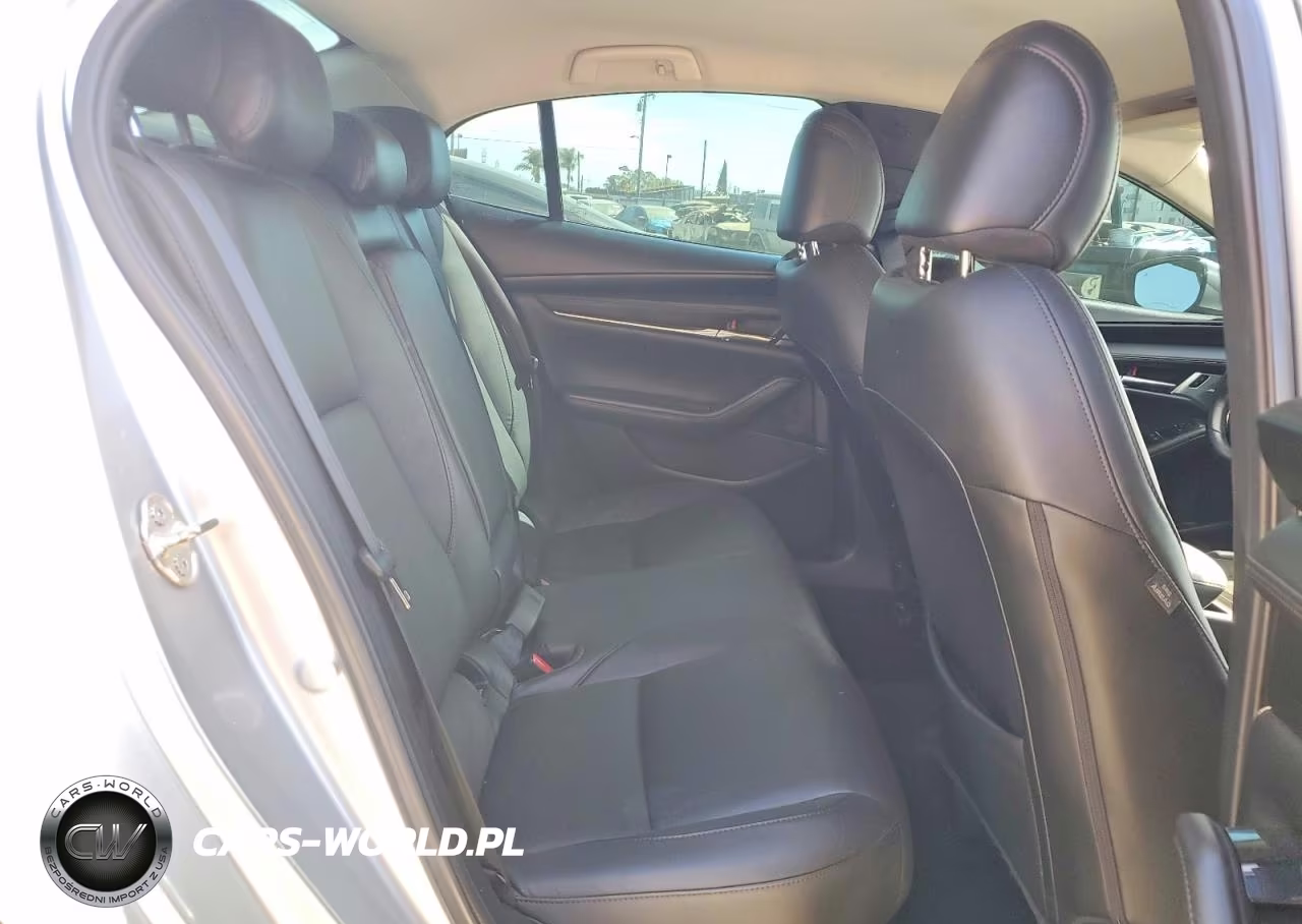 2019 Mazda 3 Preferred VIN:3MZBPADL3KM108186 - 10