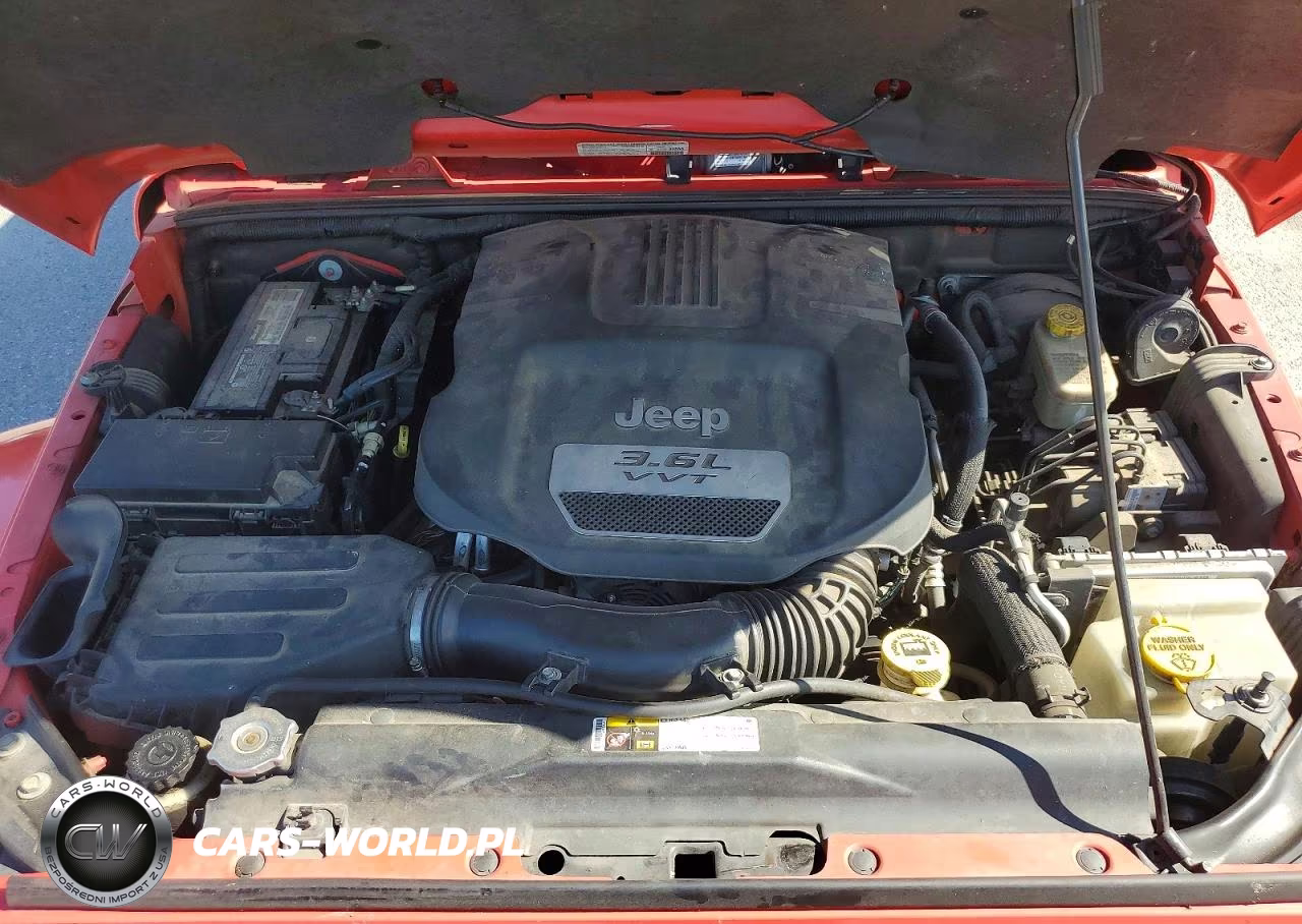 2013 Jeep Wrangler Unlimited Sahara VIN:1C4BJWEG6DL667058 - 11