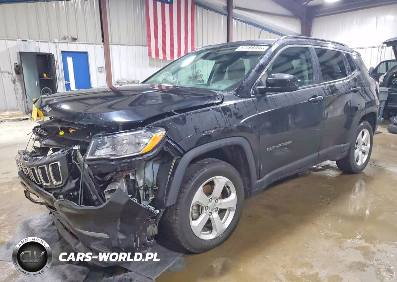 2020 Jeep Compass Latitude – zdjęcie 1 z 14
