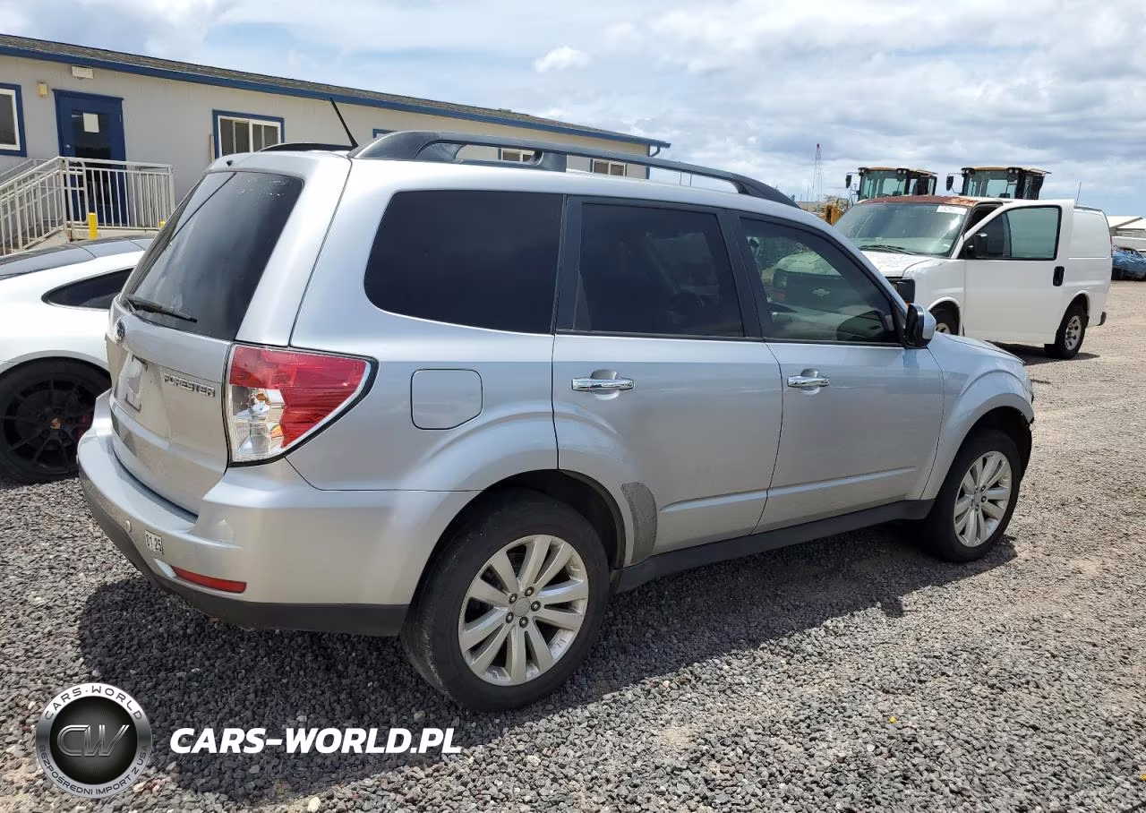 2012 Subaru Forester 2.5X Premium VIN:JF2SHBCC5CH460863 - 3