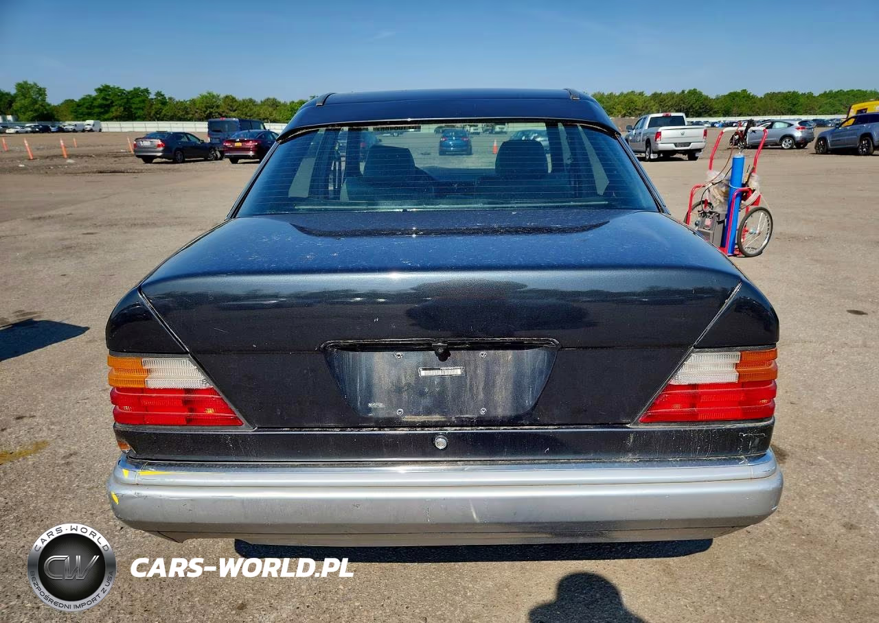 1995 Mercedes-Benz E 320 Base VIN:WDBEA32E9SC217656 - 6