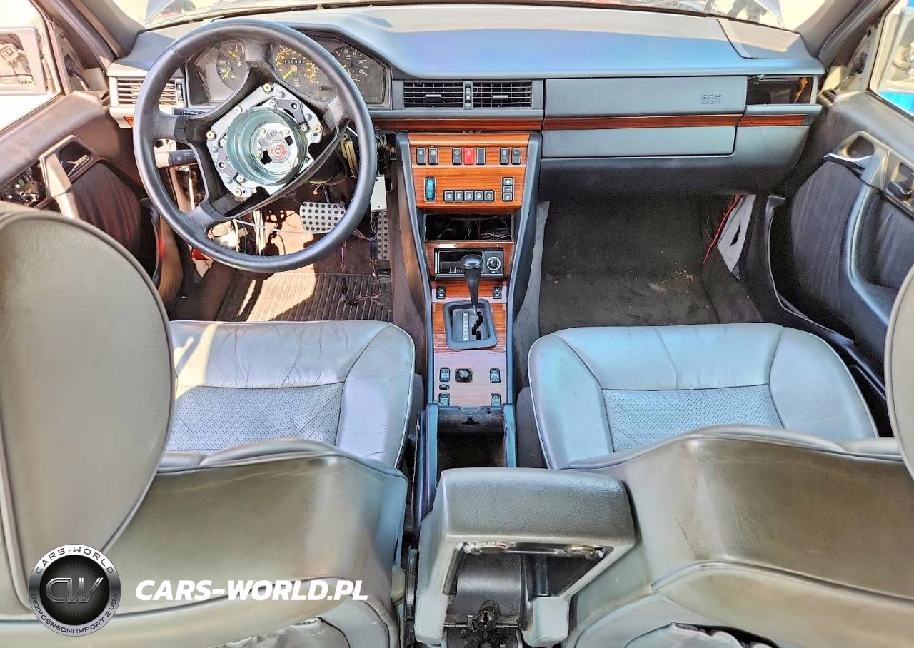 1995 Mercedes-Benz E 320 Base VIN:WDBEA32E9SC217656 - 8