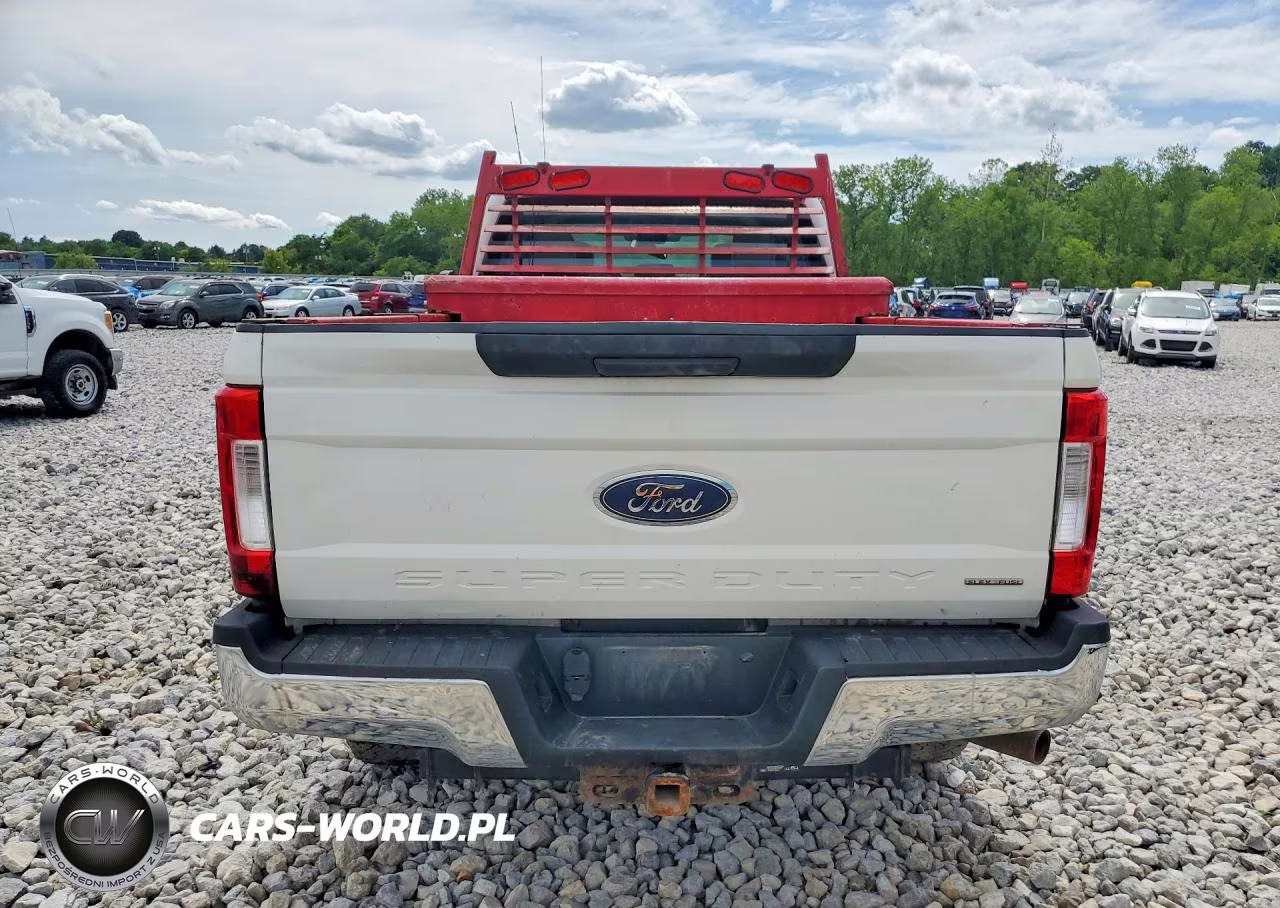 2017 Ford F250 Super Duty VIN:1FT7W2B68HEF22724 - 6