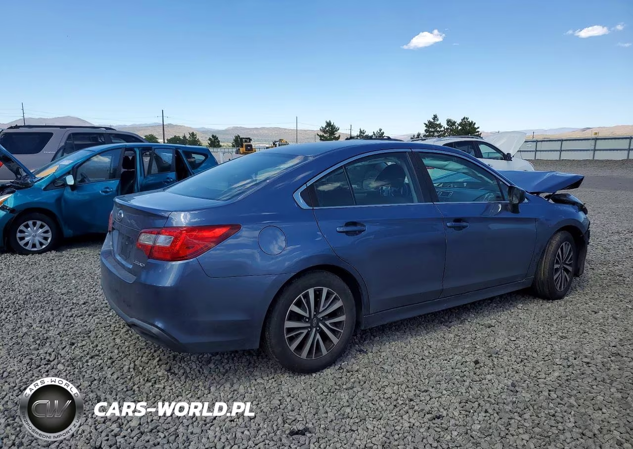 2018 Subaru Legacy 2.5I VIN:4S3BNAB62J3011423 - 3