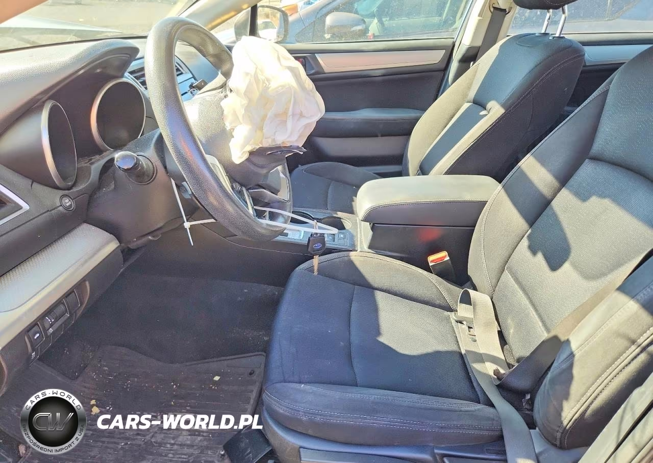 2018 Subaru Legacy 2.5I VIN:4S3BNAB62J3011423 - 7