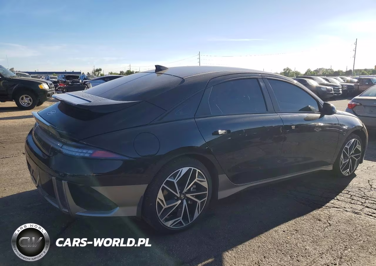 2025 Hyundai Ioniq 6 Sel VIN:KMHM34AC2SA093377 - 3