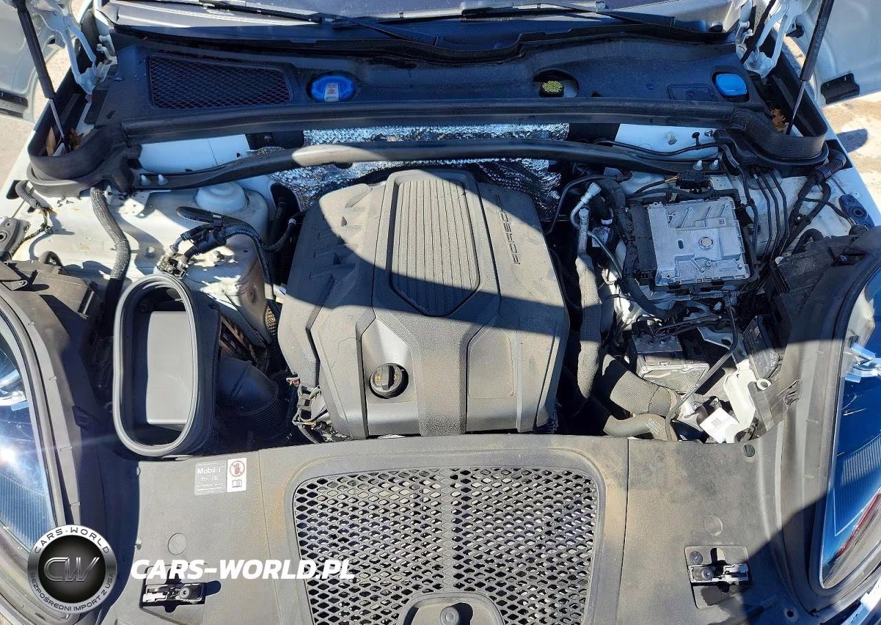 2025 Porsche Macan Base VIN:WP1AA2A5XSLB01568 - 12