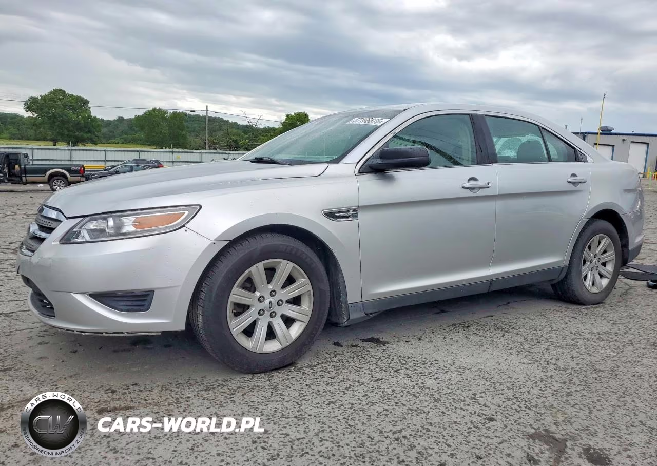 2011 Ford Taurus Se