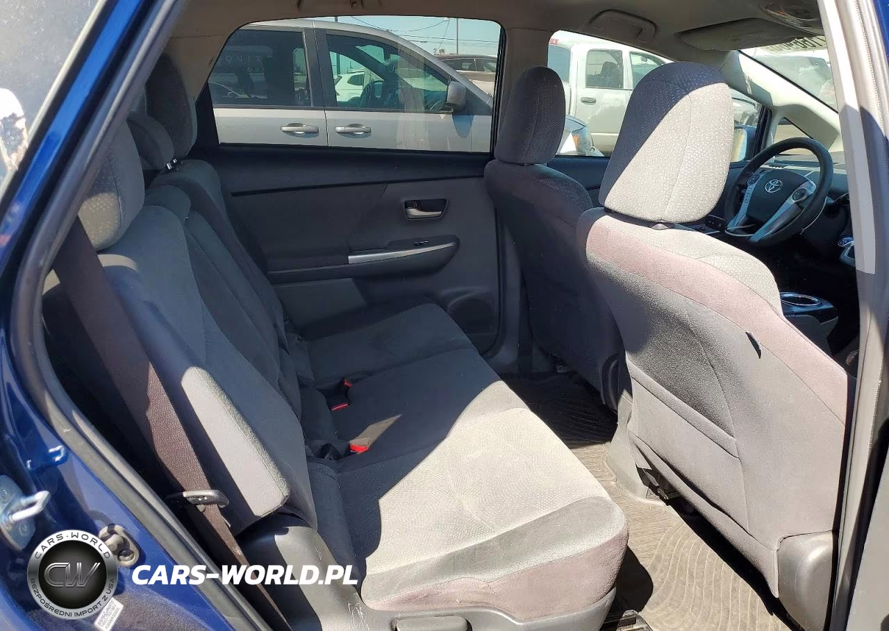 2012 Toyota Prius V Three VIN:JTDZN3EU3C3017397 - 10