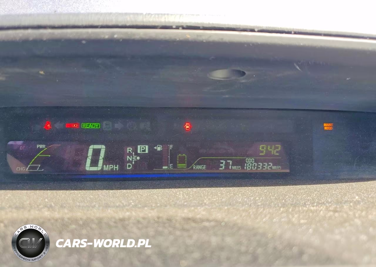 2012 Toyota Prius V Three VIN:JTDZN3EU3C3017397 - 9