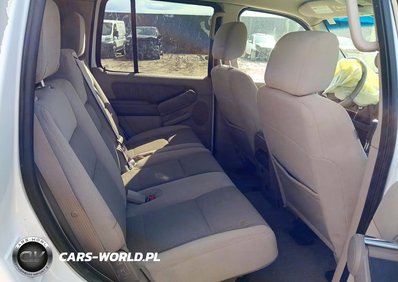 2006 Ford Explorer Xlt VIN:1FMEU73EX6UA81287 - 10