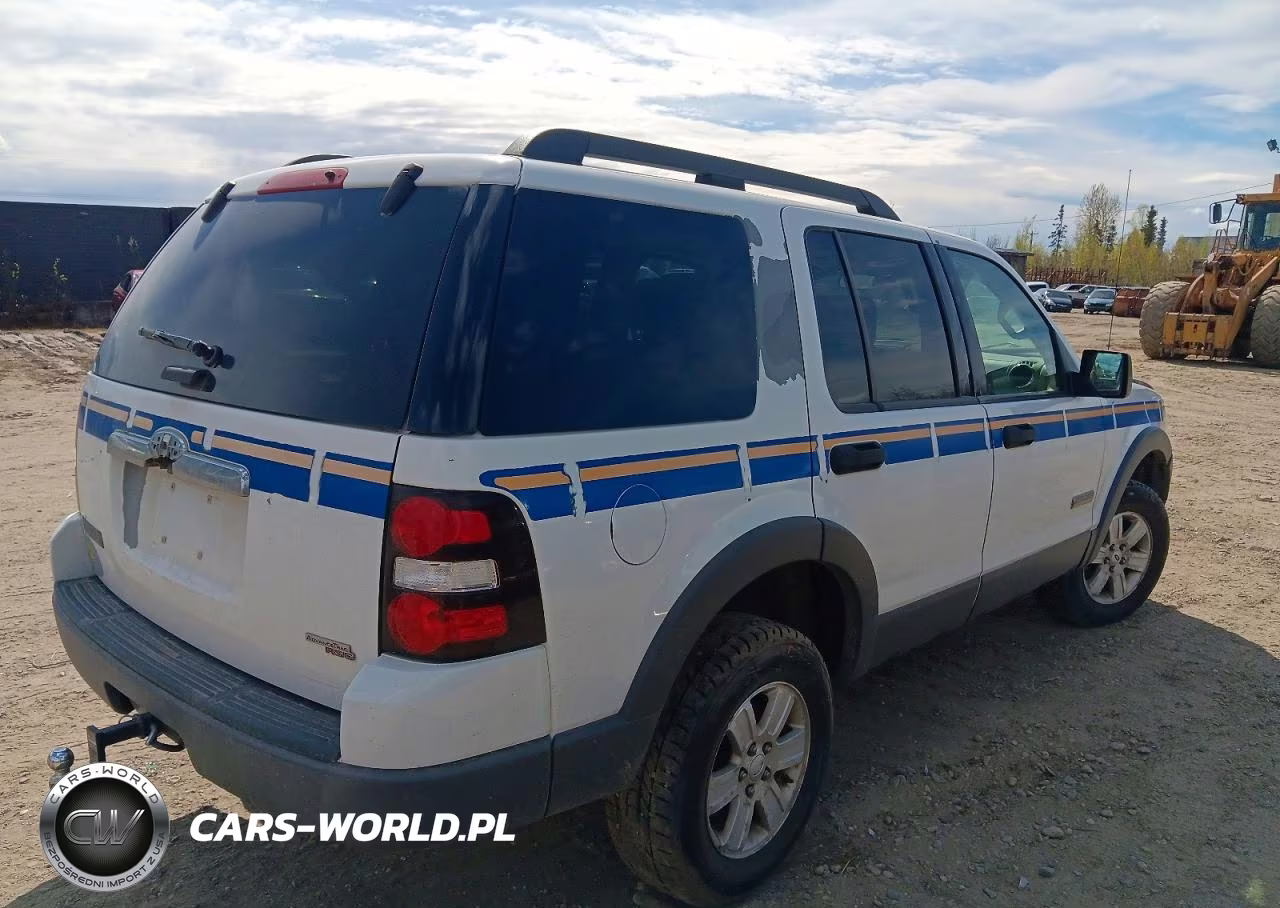 2006 Ford Explorer Xlt VIN:1FMEU73EX6UA81287 - 3