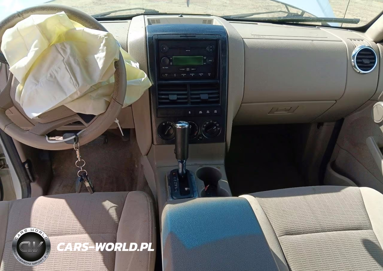2006 Ford Explorer Xlt VIN:1FMEU73EX6UA81287 - 8