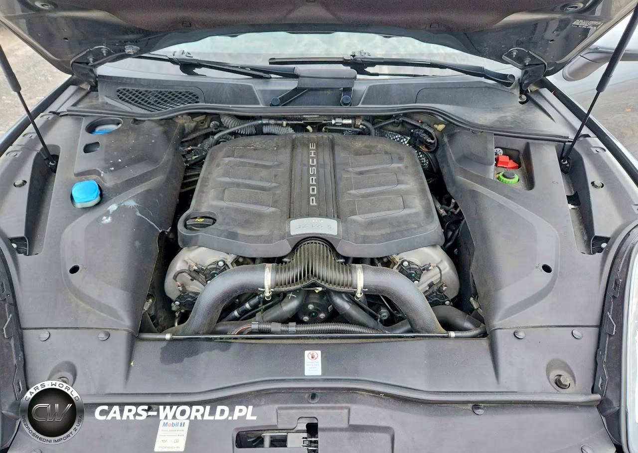 2017 Porsche Cayenne S VIN:WP1AB2A24HLA53092 - 12