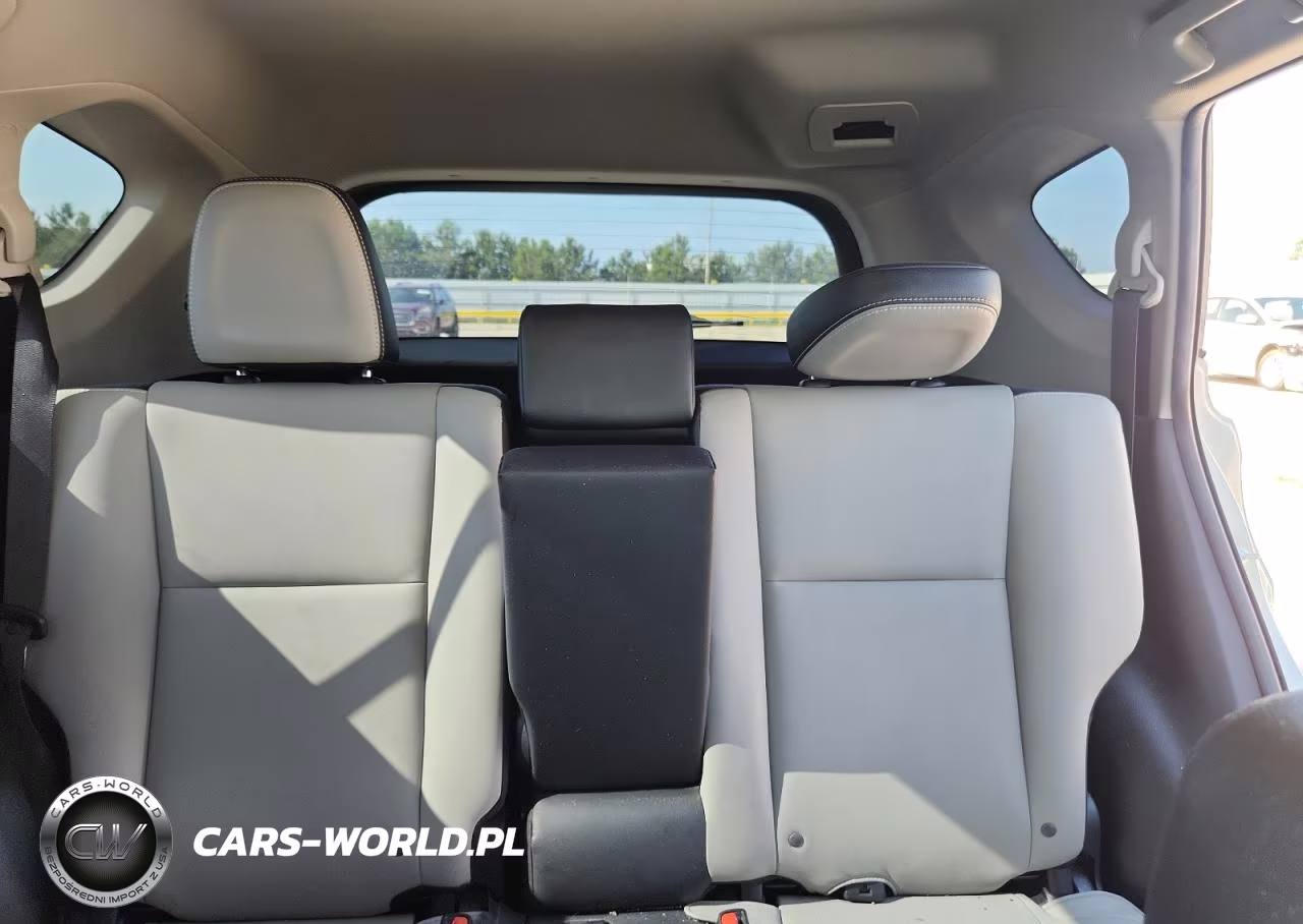 2018 Toyota Rav4 Limited VIN:JTMYFREV8JJ198588 - 10