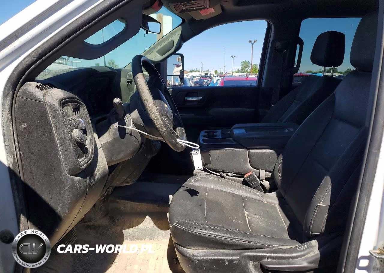 2024 Chevrolet Silverado C2500 Heavy Duty VIN:1GC4WLE71RF197861 - 7