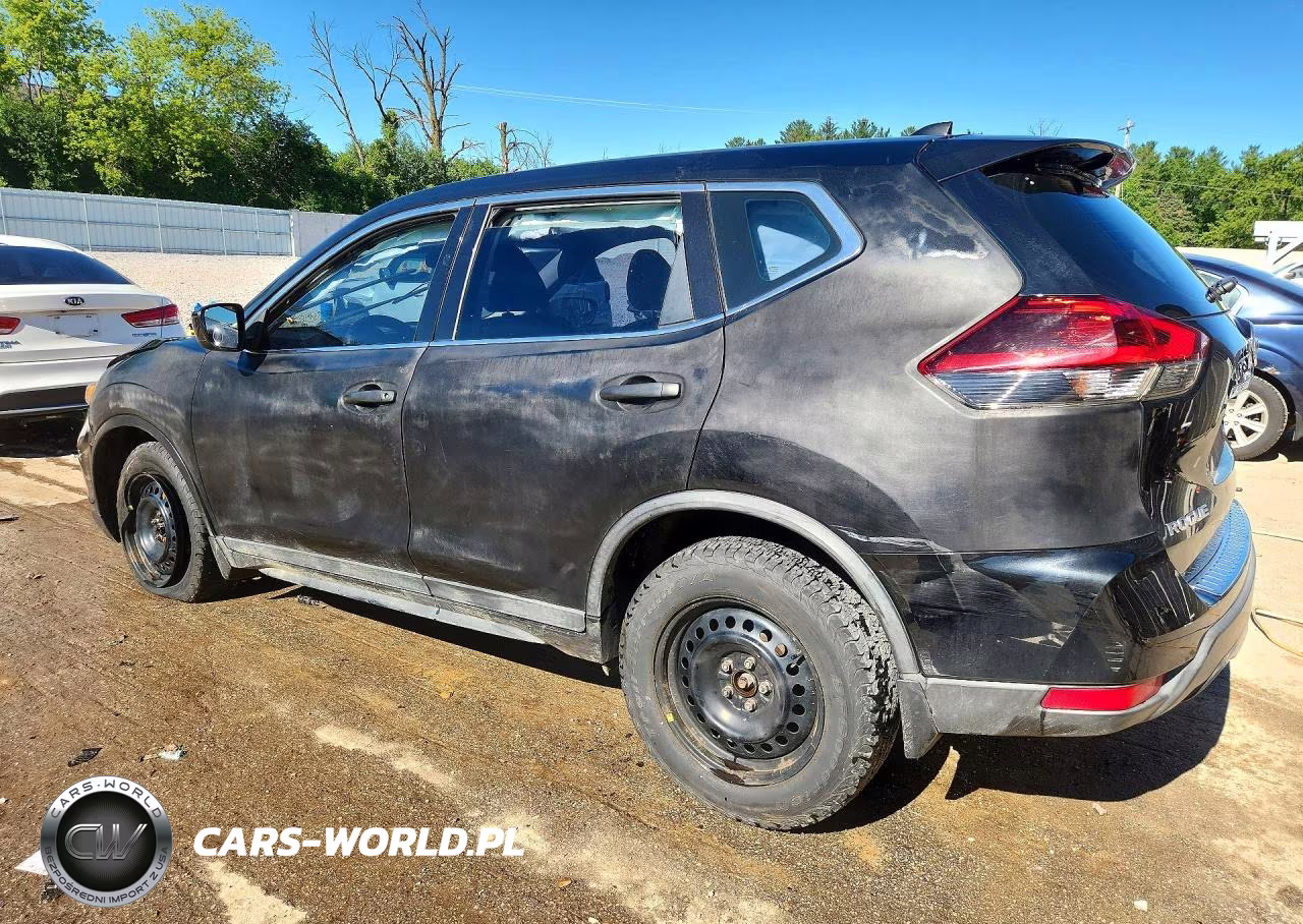 2018 Nissan Rogue S VIN:KNMAT2MV8JP551511 - 2