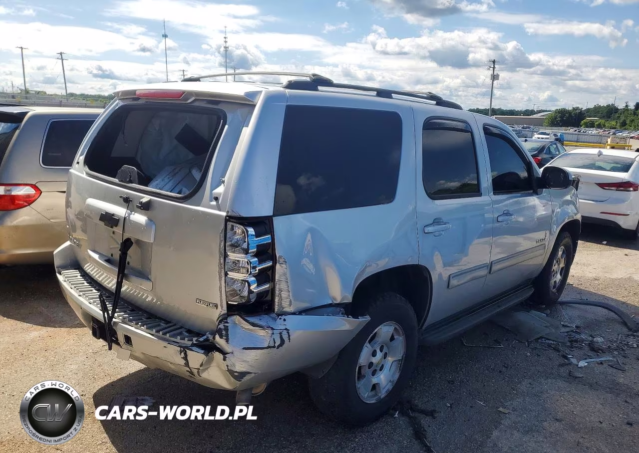 2011 Chevrolet Tahoe C1500 Ls VIN:1GNSCAE07BR198645 - 3