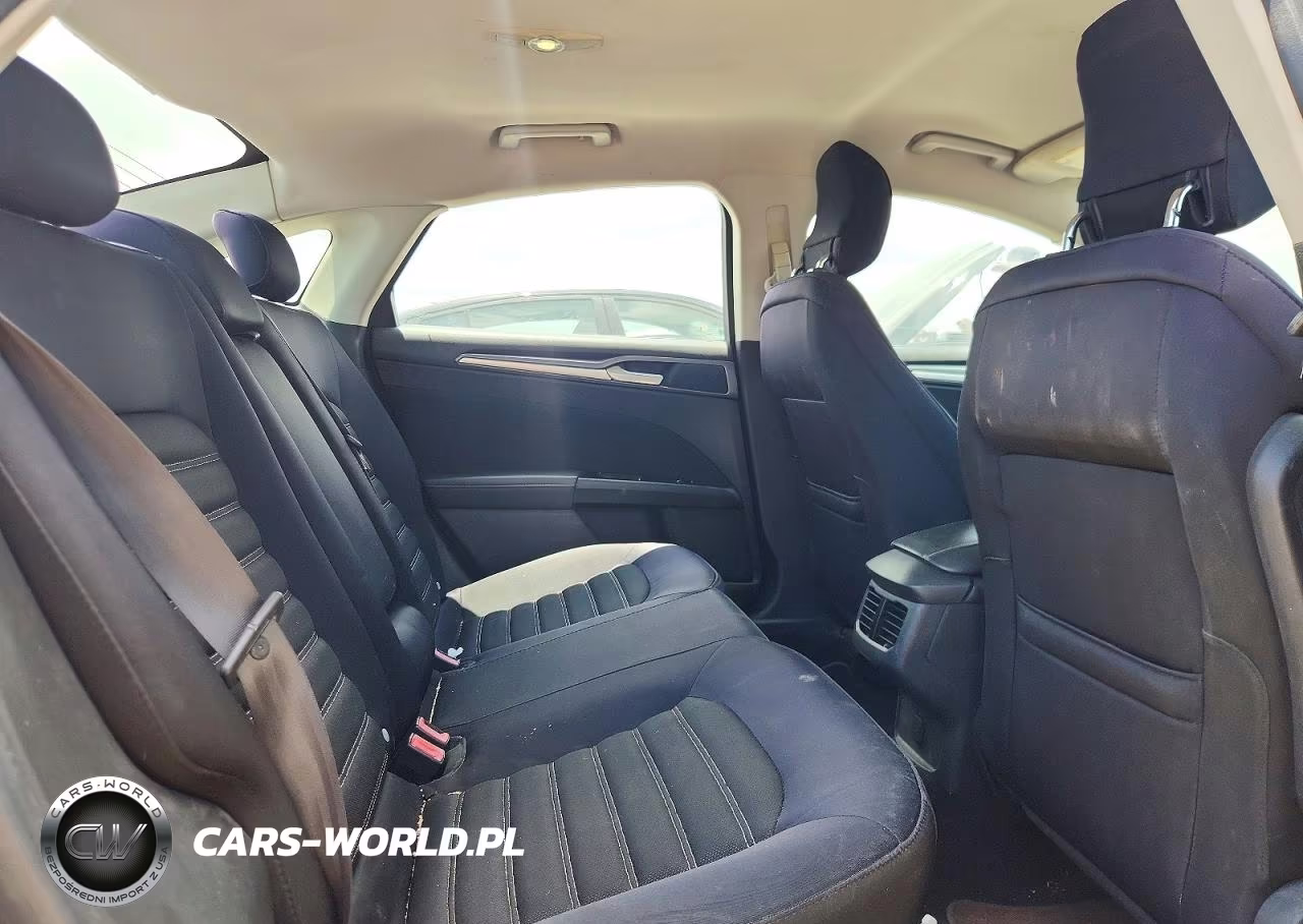 2014 Ford Fusion Se VIN:1FA6P0H7XE5368855 - 10