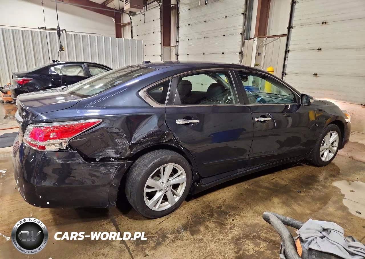 2015 Nissan Altima 2.5 Sv VIN:1N4AL3AP9FC242436 - 3