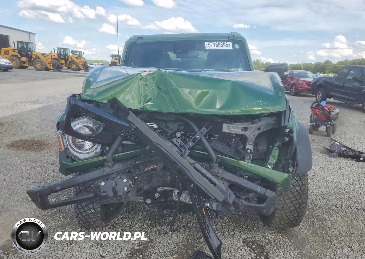 2024 Ford Bronco Wildtrak VIN:1FMEE2BP6RLA21374 - 5