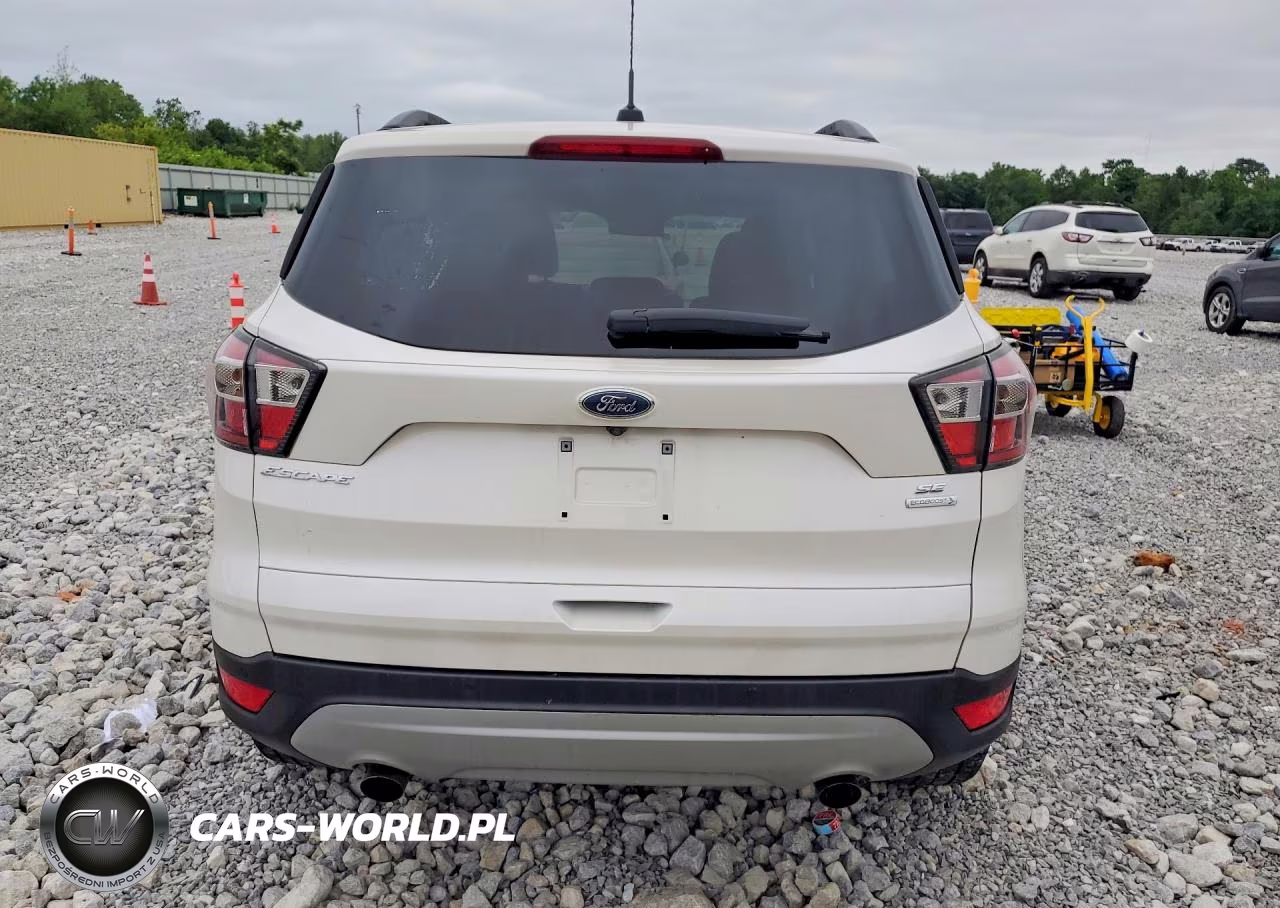2017 Ford Escape Se VIN:1FMCU0GD9HUB40123 - 6