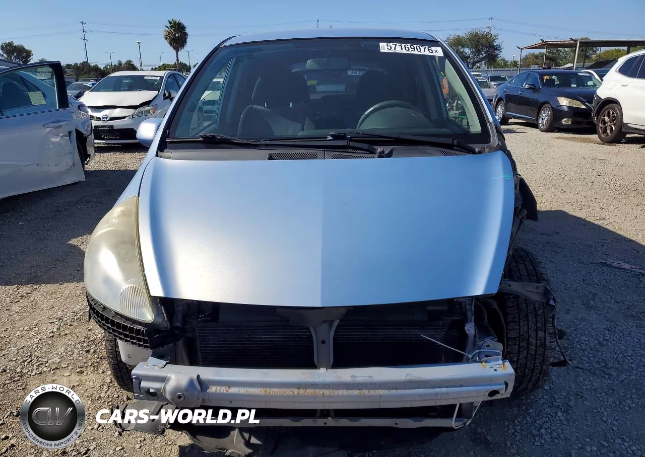 2008 Honda Fit Sport VIN:JHMGD38608S049369 - 5