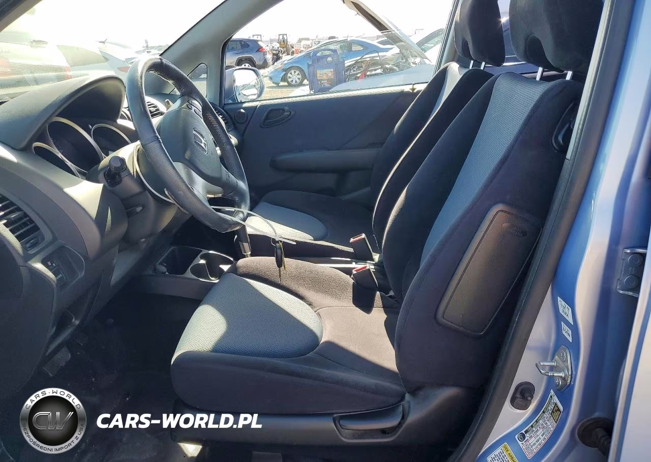 2008 Honda Fit Sport VIN:JHMGD38608S049369 - 7