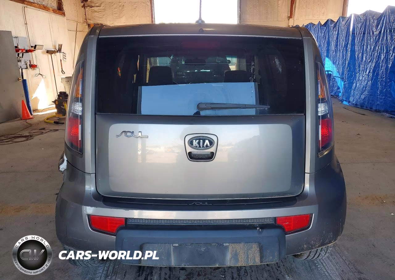 2010 Kia Soul + VIN:KNDJT2A22A7178735 - 6