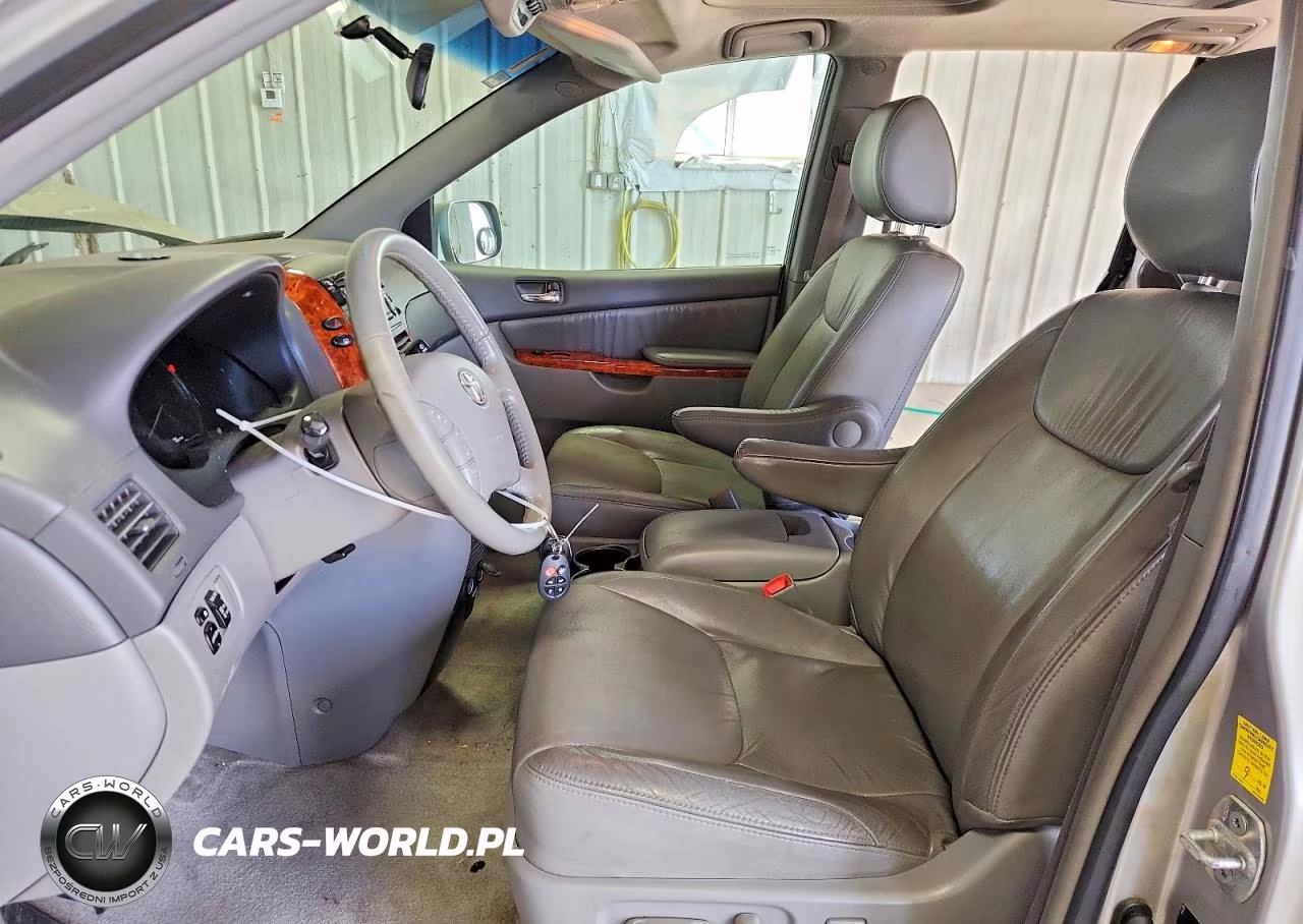 2010 Toyota Sienna Xle VIN:5TDDK4CCXAS033790 - 7
