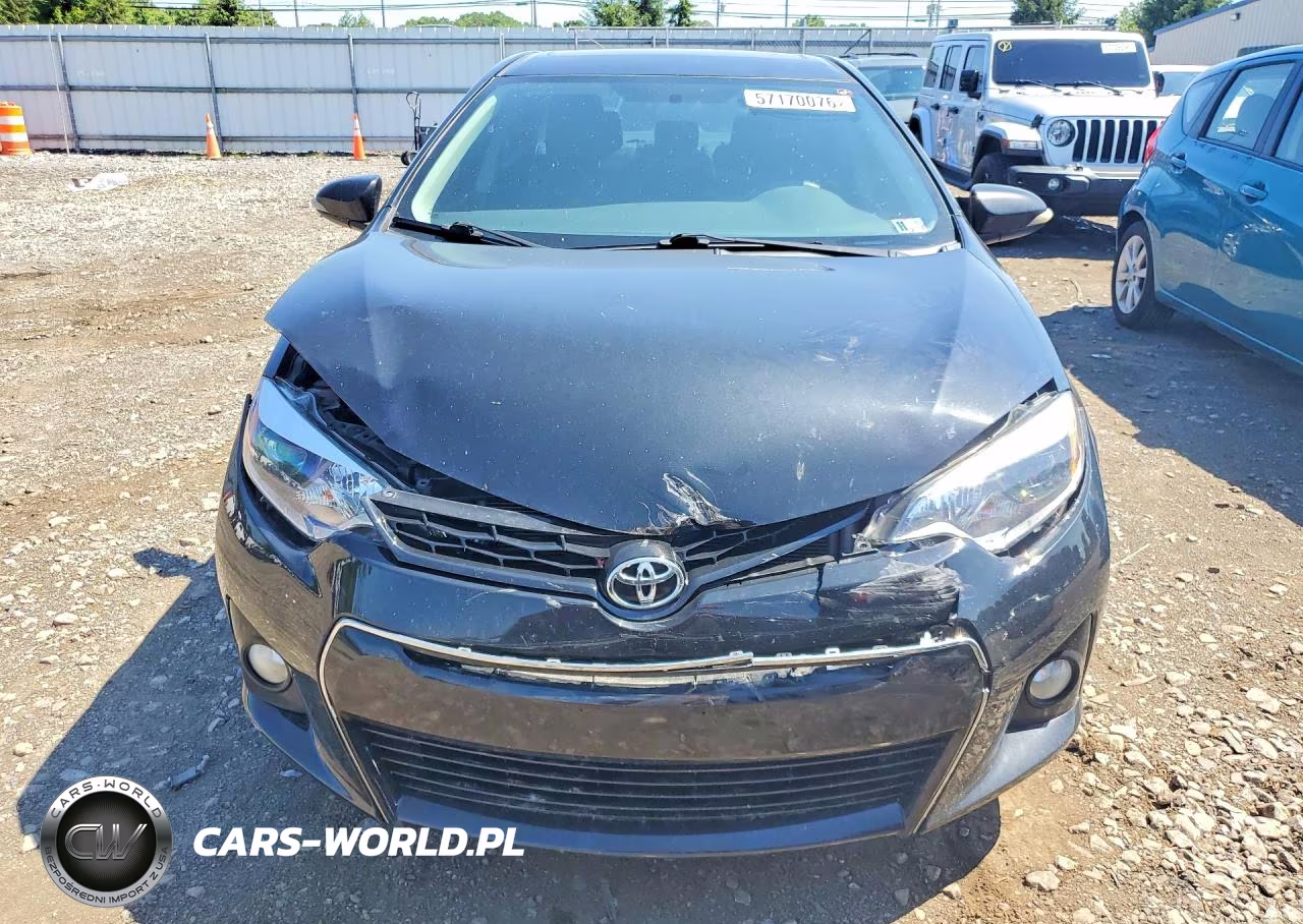 2015 Toyota Corolla S Plus VIN:2T1BURHE3FC390673 - 5