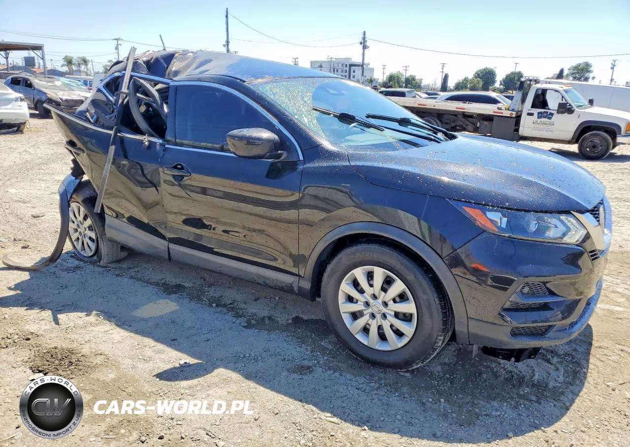 2020 Nissan Rogue Sport S VIN:JN1BJ1CV2LW261153 - 4
