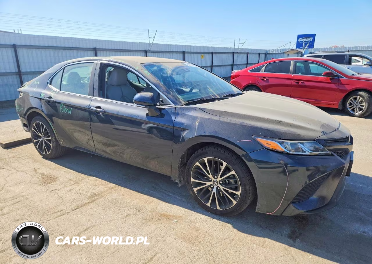 2019 Toyota Camry Se VIN:4T1B11HK0KU722612 - 4