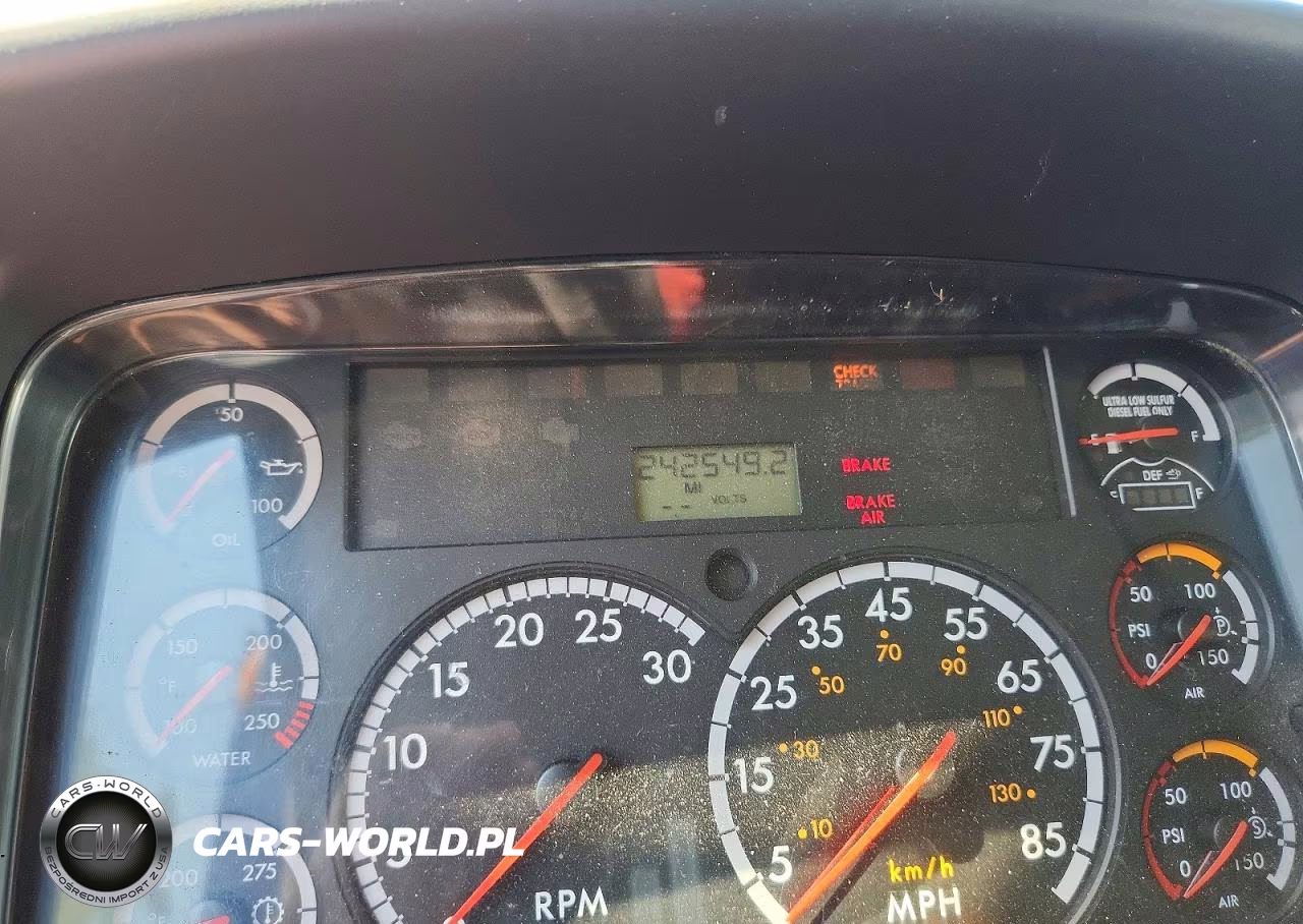2015 Freightliner Business Class M2 Refuse Truck VIN:3ALHCYCY0FDGJ8212 - 8