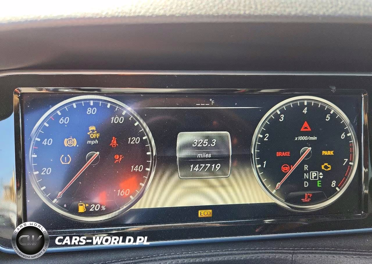 2014 Mercedes-Benz S 550 VIN:WDDUG8CB3EA060080 - 9