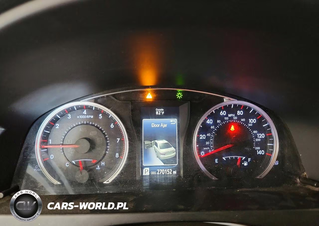 2015 Toyota Camry Se VIN:4T1BF1FK8FU040412 - 9