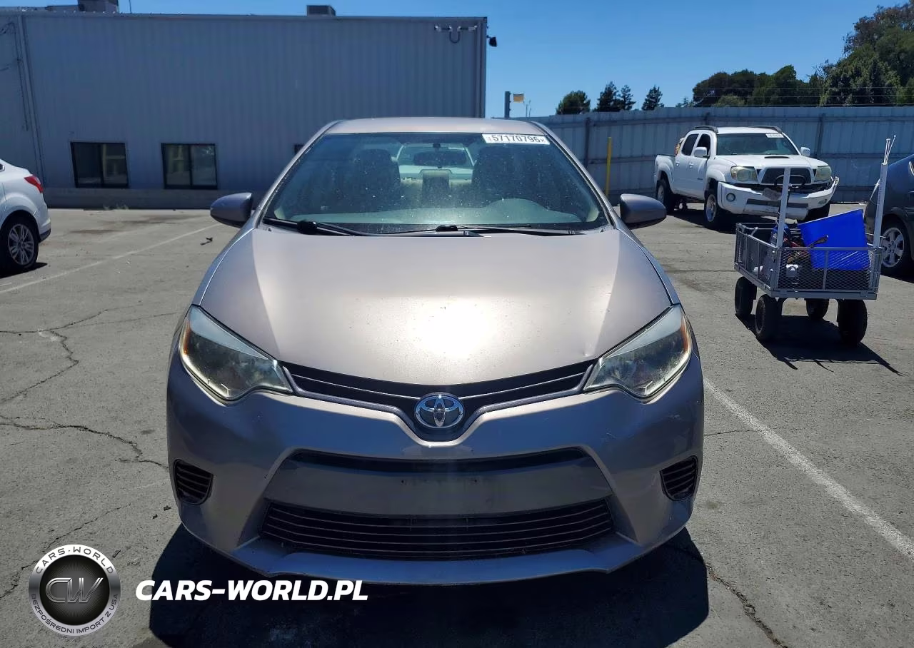 2015 Toyota Corolla Le VIN:5YFBURHE2FP334675 - 5
