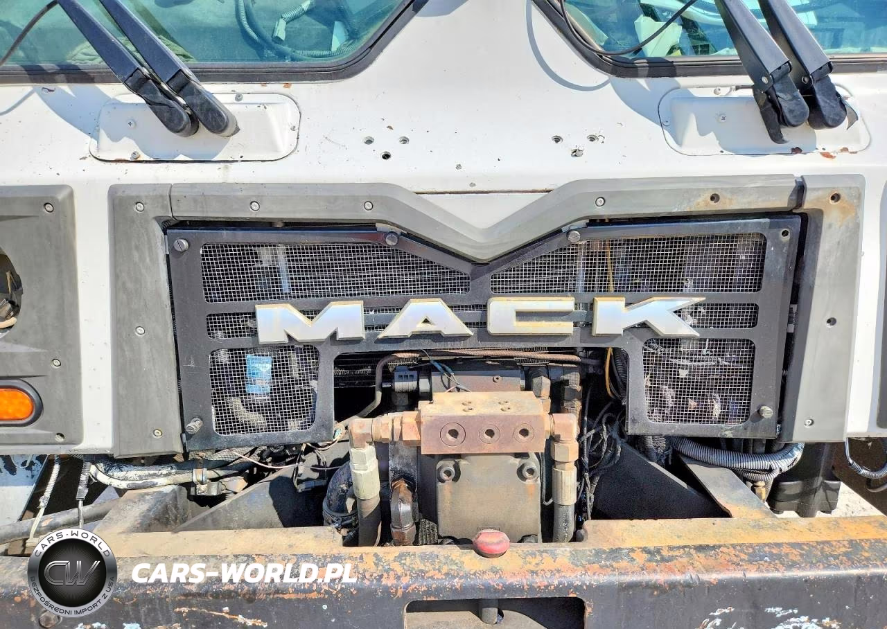 2013 Mack Te VIN:1M2AV02C8DM010038 - 7